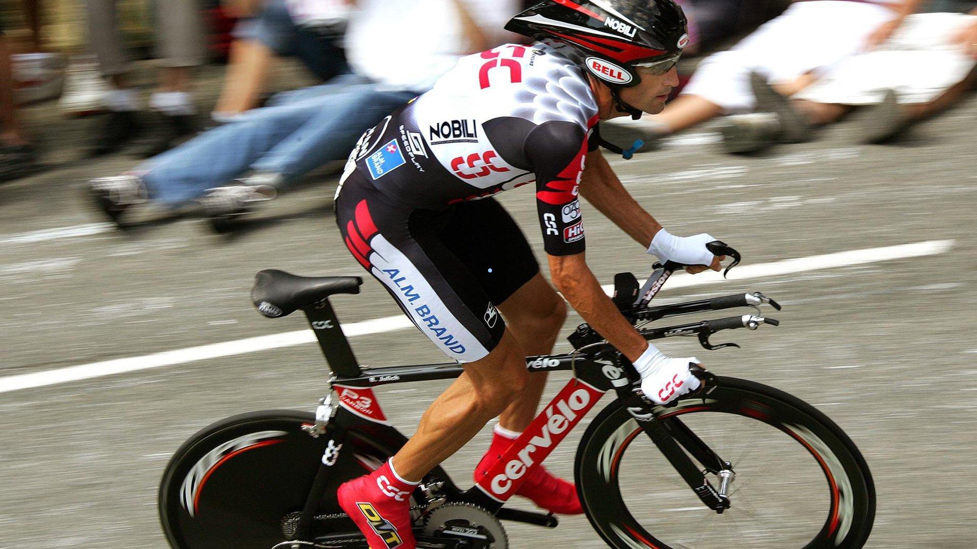 泰山队教练组全新亮相，韩鹏执掌实权，宿茂臻挂帅定军心