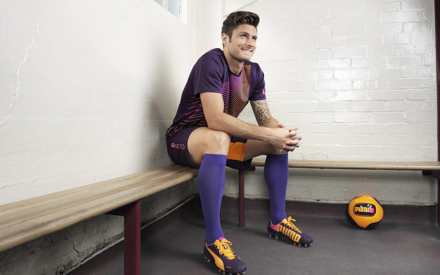 【爱游戏官网】从巴西队长到拜仁弃将，卢西奥的三年跌宕与国米救赎之路