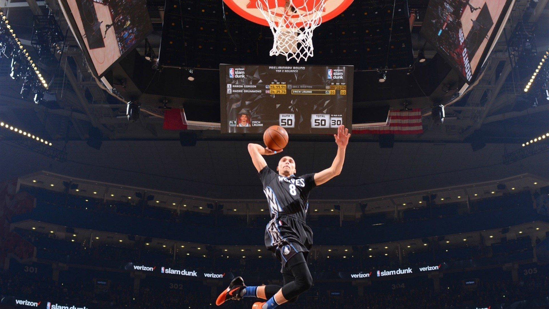 爱游戏_雷霆新星杰伦·威廉姆斯主导战局，马刺主场告负—1月14日NBA常规赛深度解析