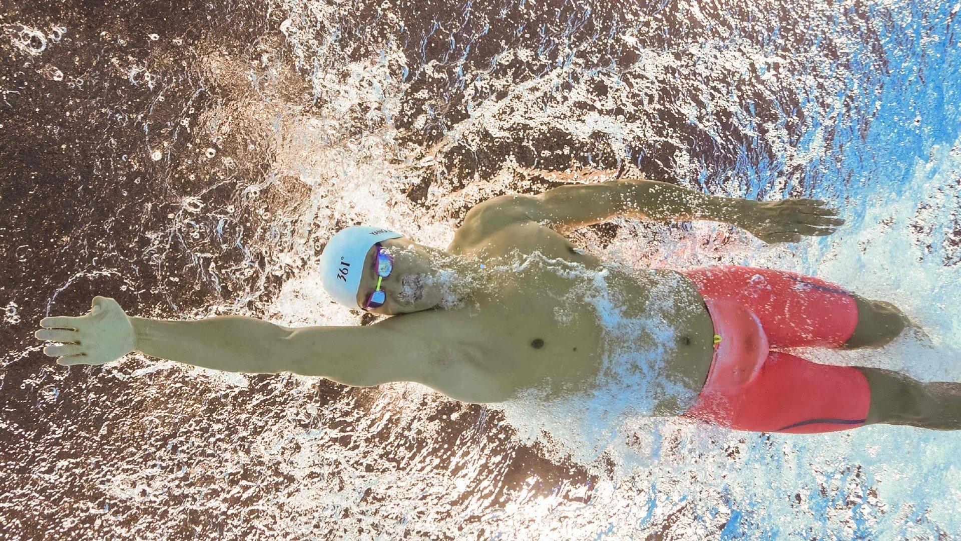 制霸禁区！蔡恩暴力美学接管比赛，全场14中11砍25+6诠释内线统治力